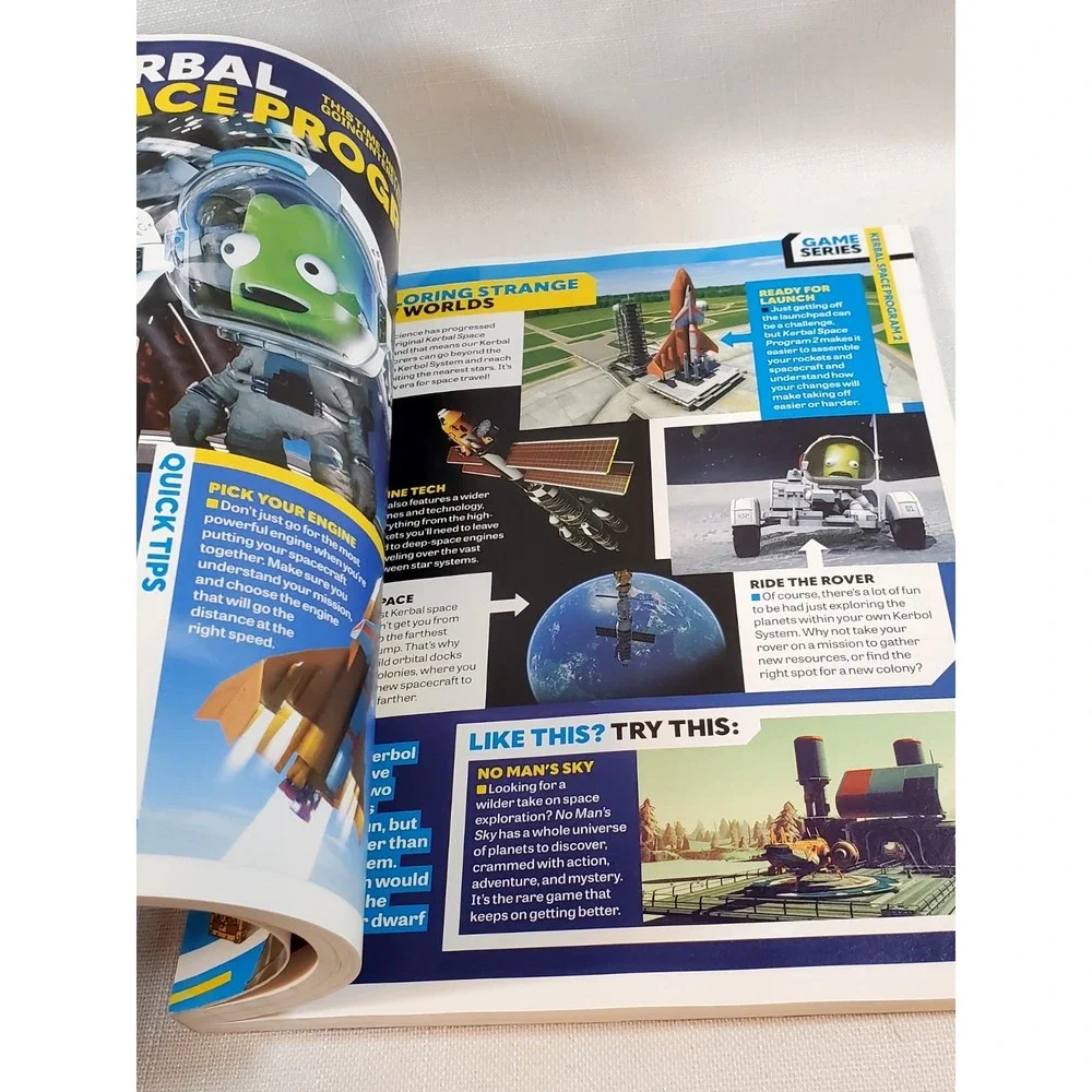 2024 Level Up‎ Gaming Annual Book – 100% Unofficial – Scholastic – By Gamers
